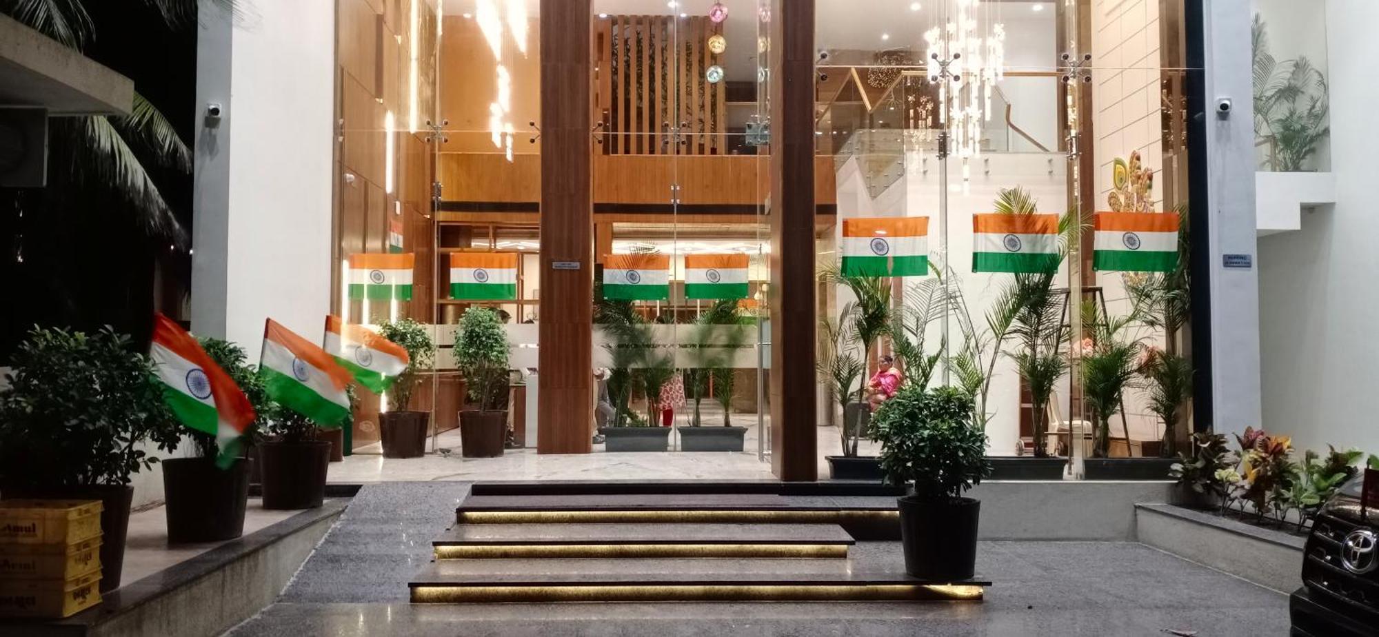 Hotel Aditya Mansingh Inn Somnāth Exterior foto